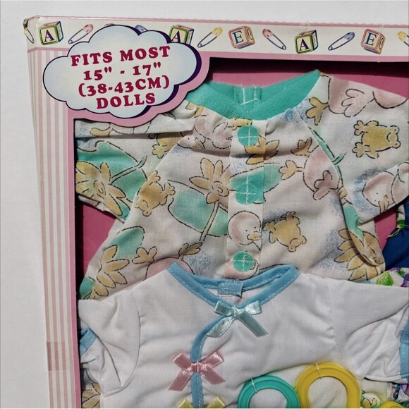 New Vintage Doll Baby Clothes 15" to 17" 1990s 4 Outfits Dress Pajamas Gift Set - Picture 3 of 11